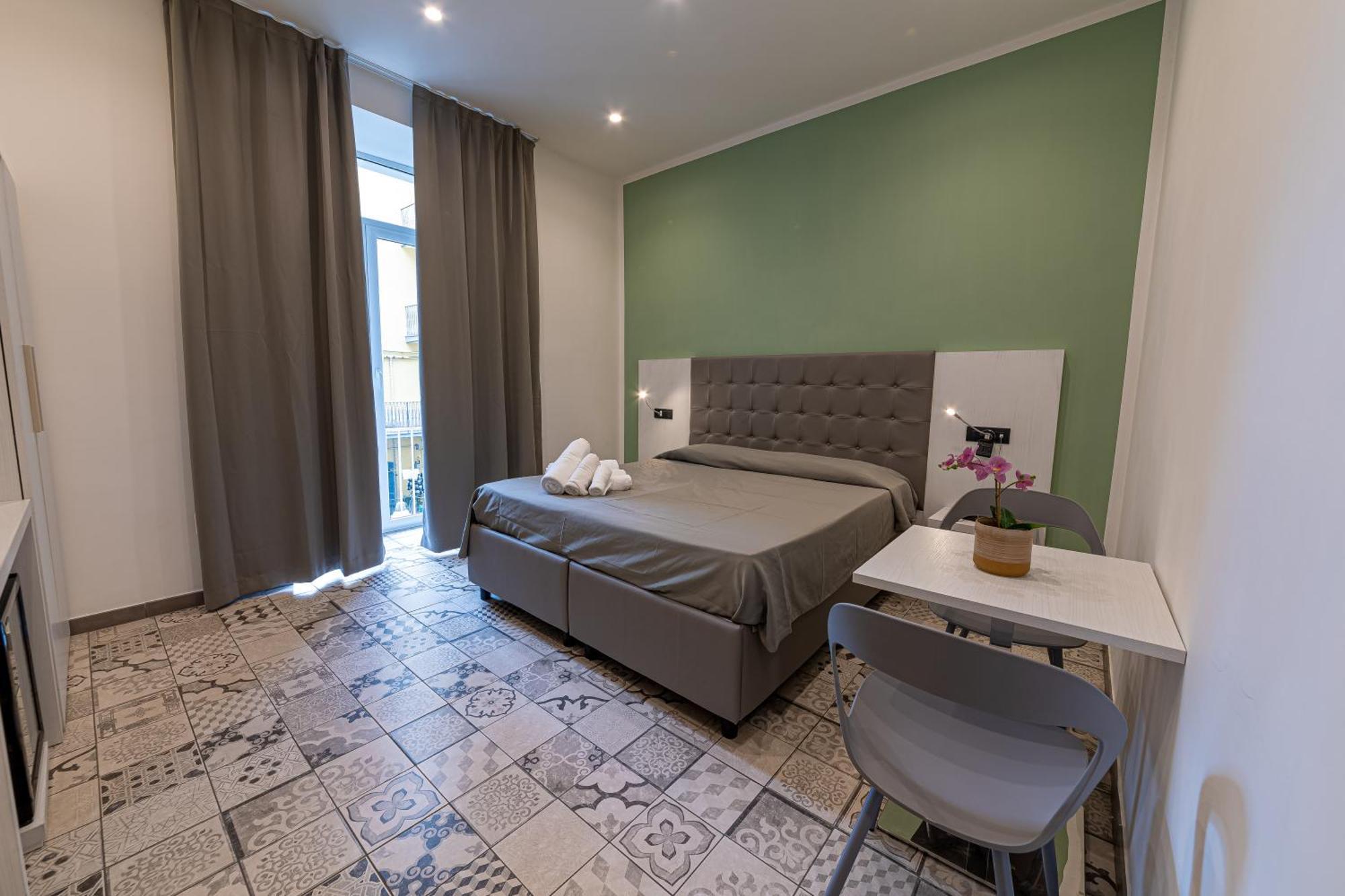 نابولي Residenza San Lorenzo المظهر الخارجي الصورة